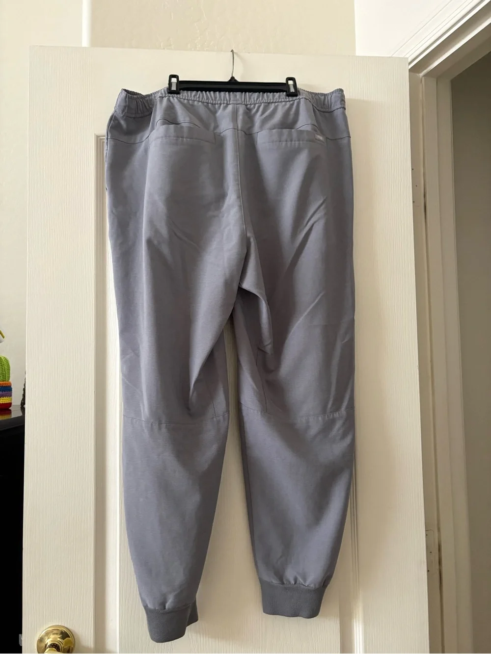Figs Men's Joggers in Light Gray